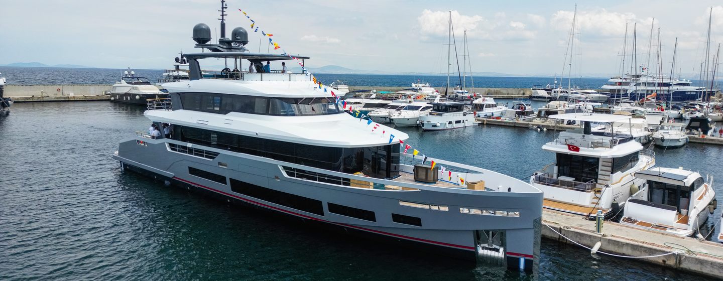 First Sirena 118 superyacht at launch