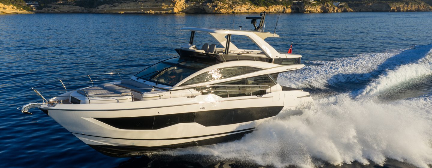 Pearl 63 motor yacht under way 