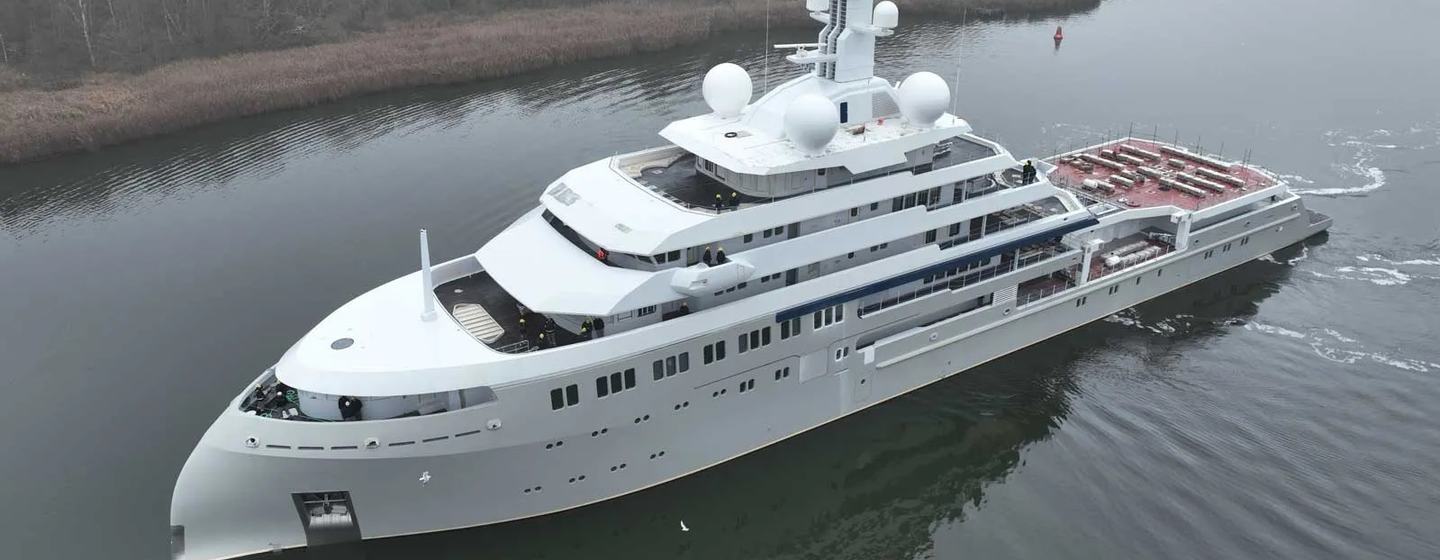 Superyacht Icecap