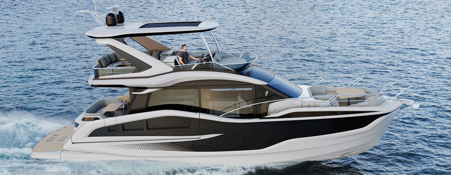 Galeon 520 FLY motor yacht under way 