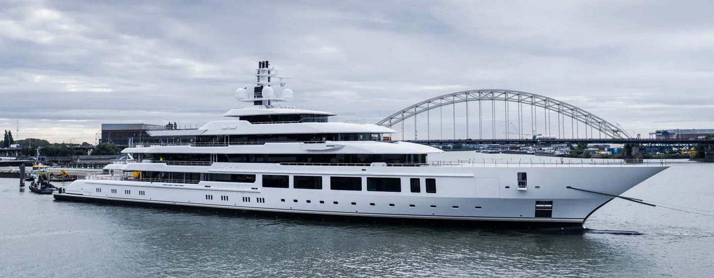 Oceanco Y719 on water