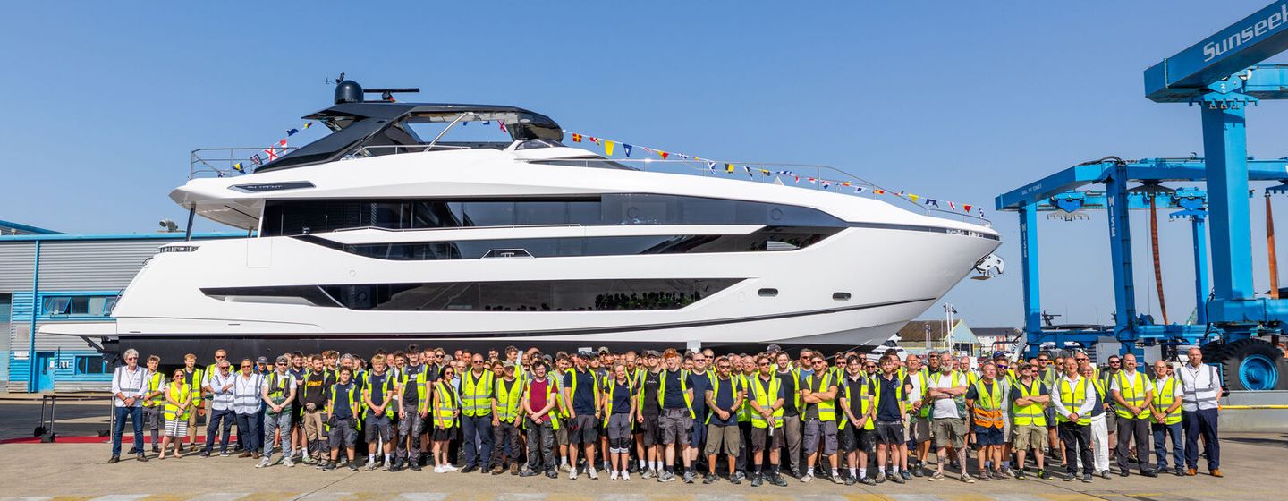 First Sunseeker Manhattan 94 at launch with team 
