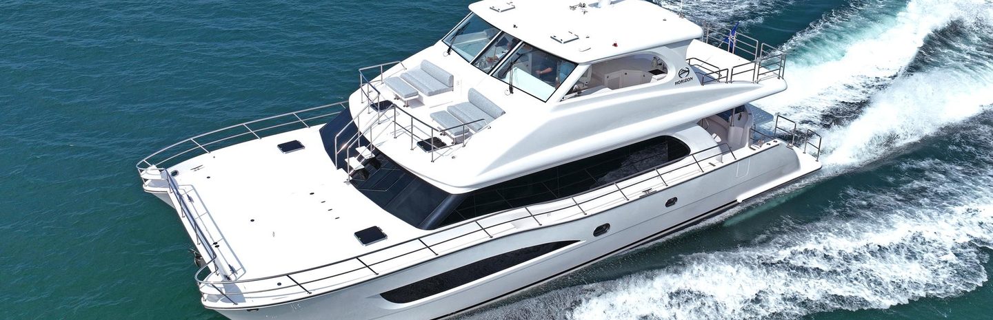 Horizon PC60 Catamarans, Example 1