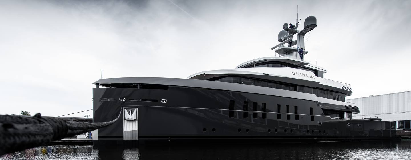 Feadship explorer yacht SHINKAI moving to outfitting shed