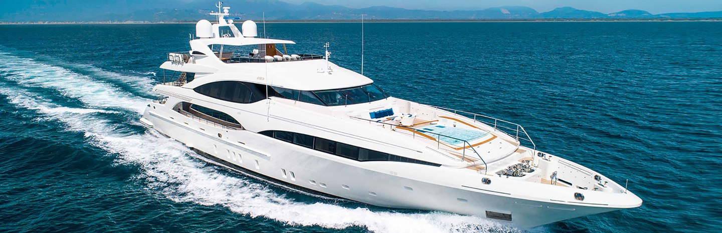 Mangusta Oceano 46 Yachts, Example 1