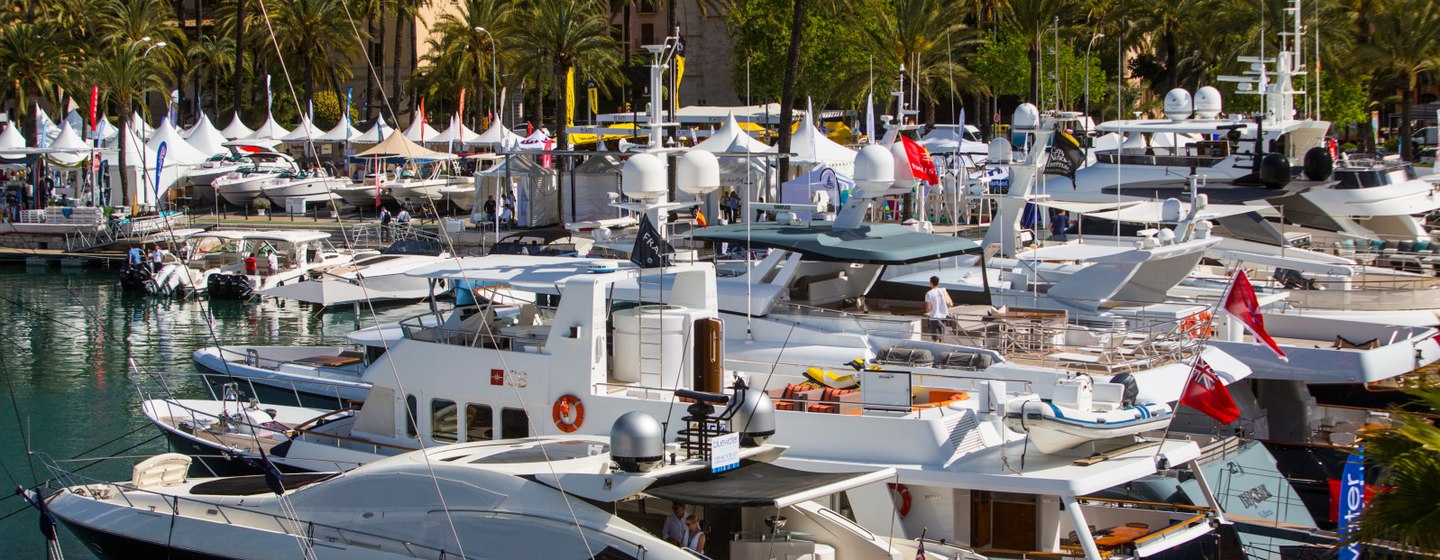 Yachts in Marina Moll Vell harbour