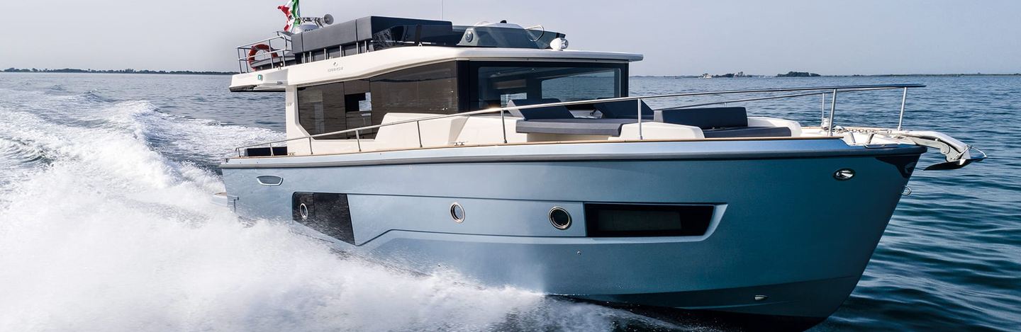 Cranchi T43 Trawler Yachts (2014 - 2023), Example 1