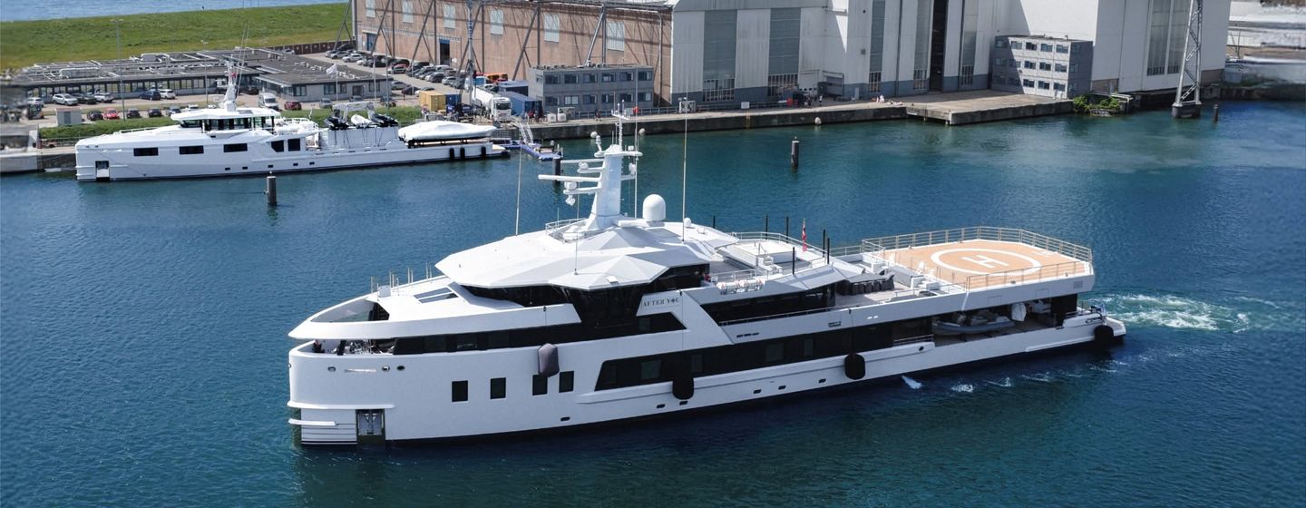 Explorer Yacht After You and Support Vessel Emotional outside Damen yachting refit facilitiy 