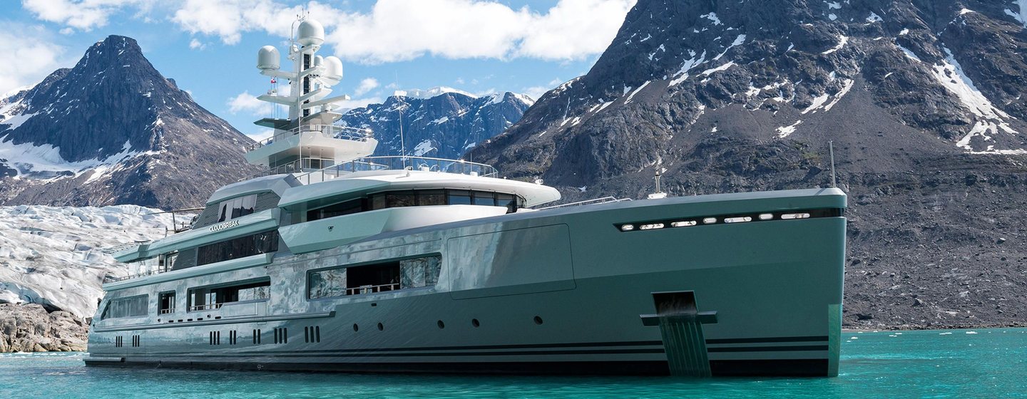 What is an Expedition or Explorer Yacht?  review