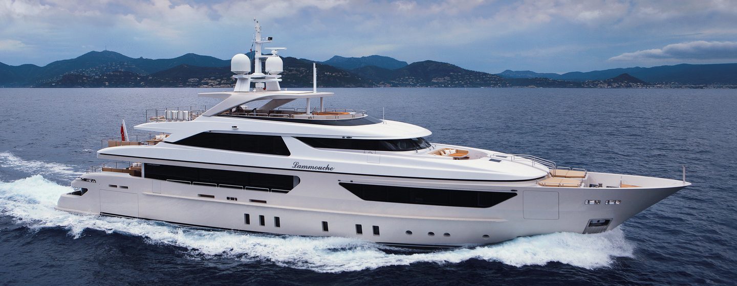 Sanlorenzo 46 Steel superyacht underway side view 