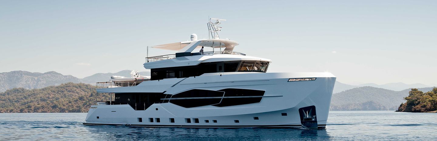 Numarine 32XP Yachts, Example 1