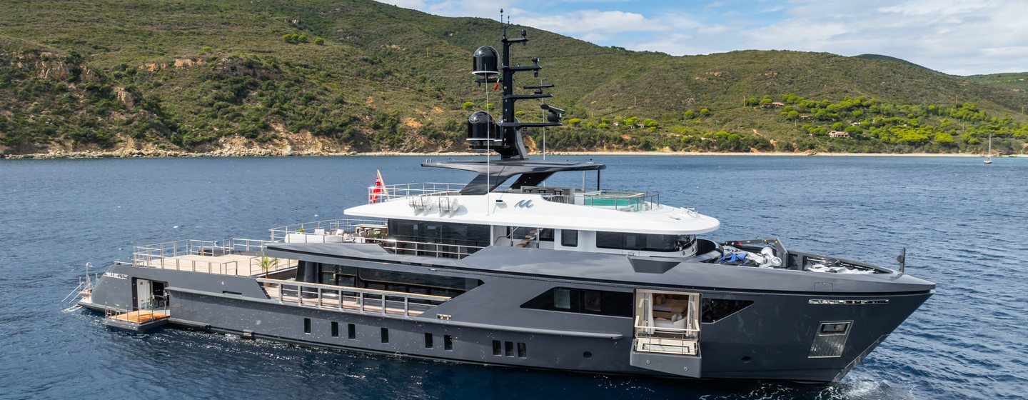 Wide-angle view of superyacht M underway