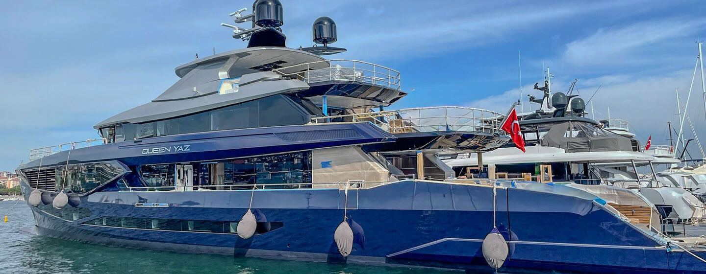 Dearsan Superyacht Queen Yaz docked at launch