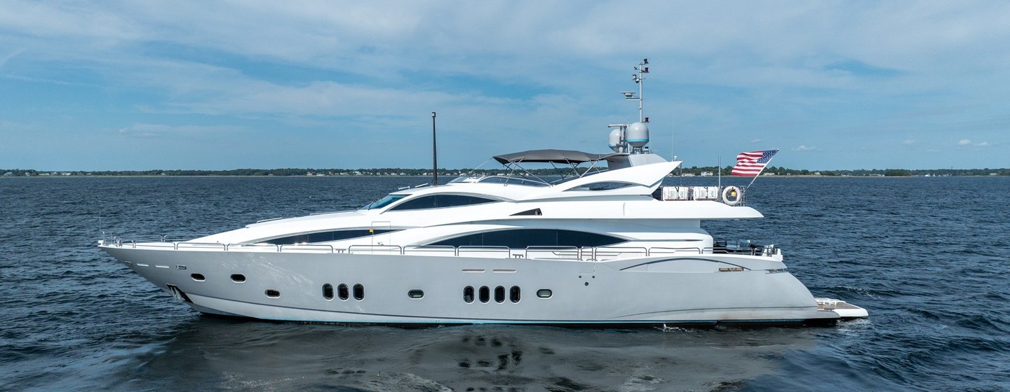 Sunseeker yacht Kefi at anchor side view 
