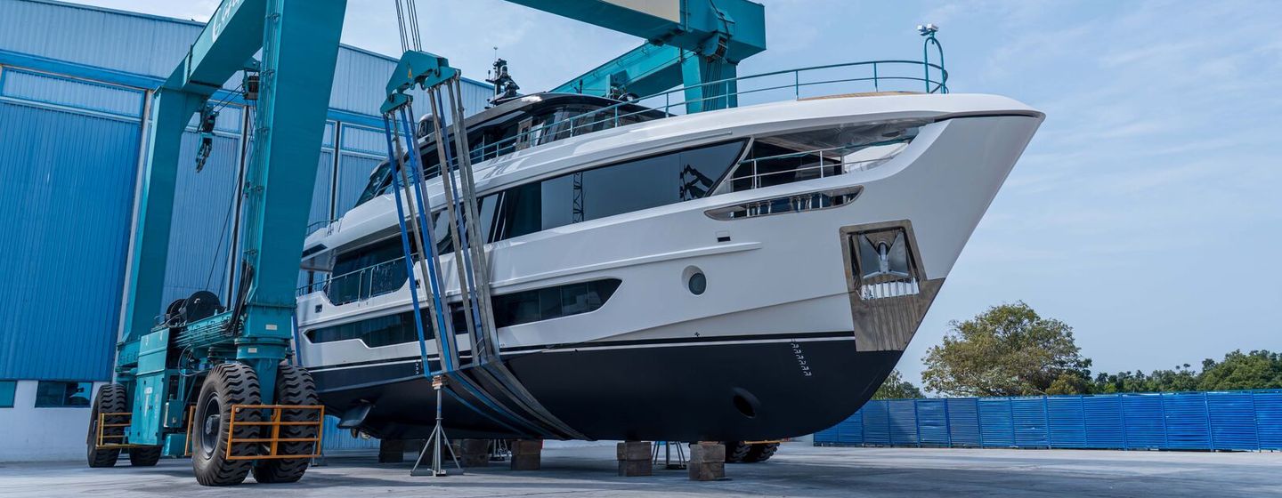 Third Majesty 100 Terrace motor yacht on way to launch