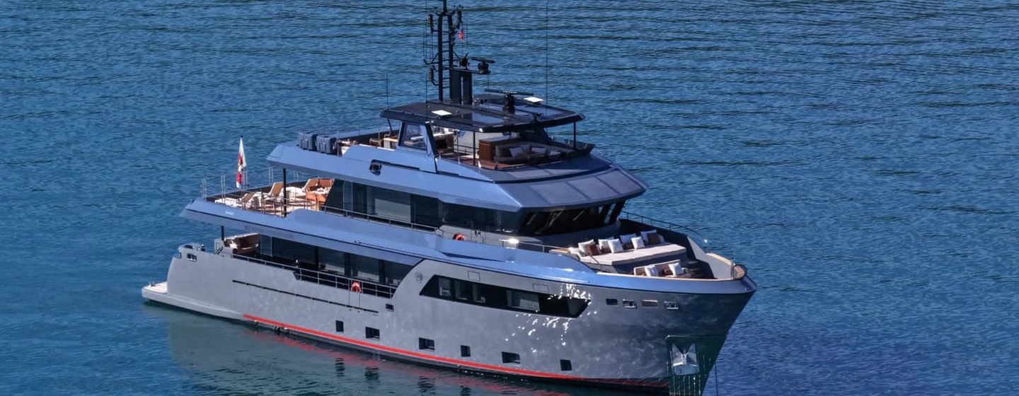  Motor Yacht Haze² under way