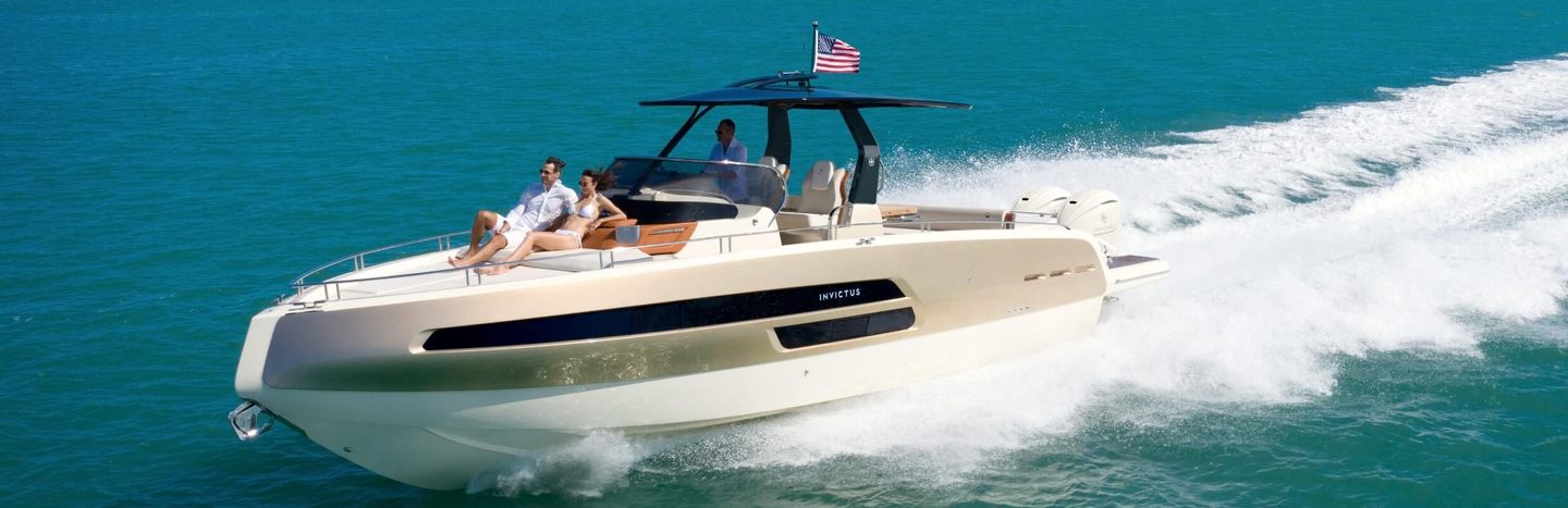 Invictus GT370S Boats, Example 1