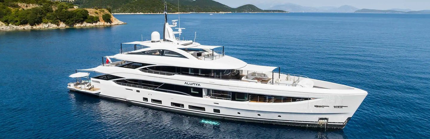 Benetti B.Now 50M Oasis Yachts, Example 1