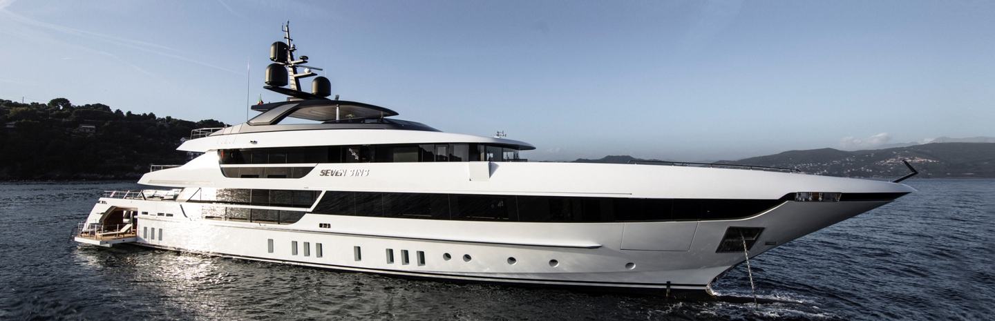 Sanlorenzo 52Steel Yachts (Gen 1, 2017 - 2023), Example 1