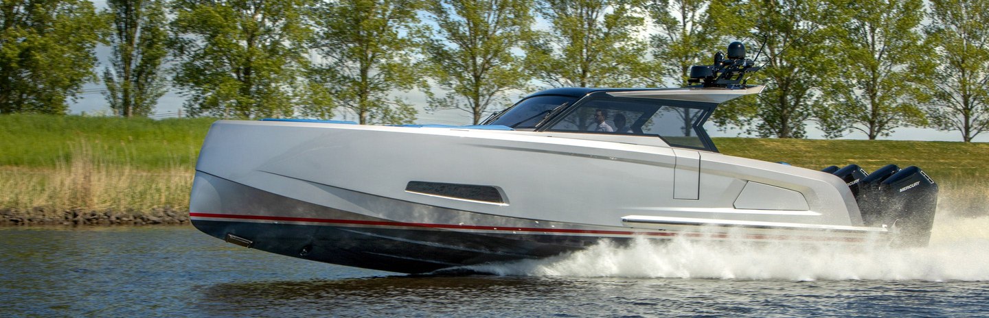 Vanquish VQ45 Veloce Boats, Example 1