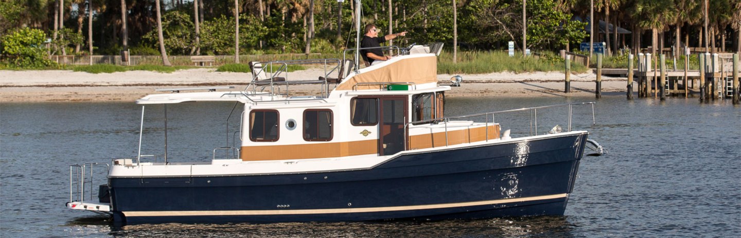 Ranger Tugs R-31 CB Boats, Example 1