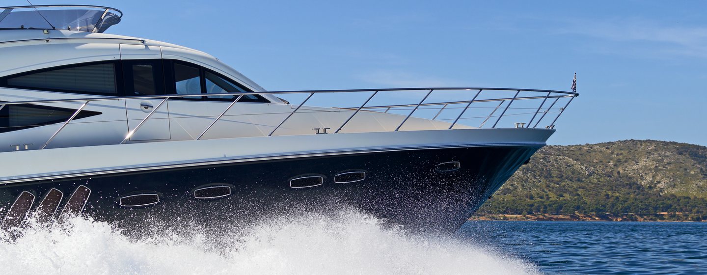 Yacht Hull Types: What's the Difference?  review