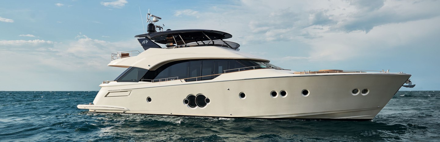 Monte Carlo Yachts MCY 80 Yachts (2016 - 2023), Example 1