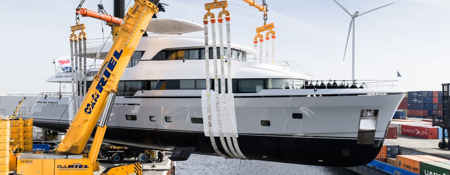 Eighth Moonen 122 Martinique motor yacht Lollipop being lowered into water at launch