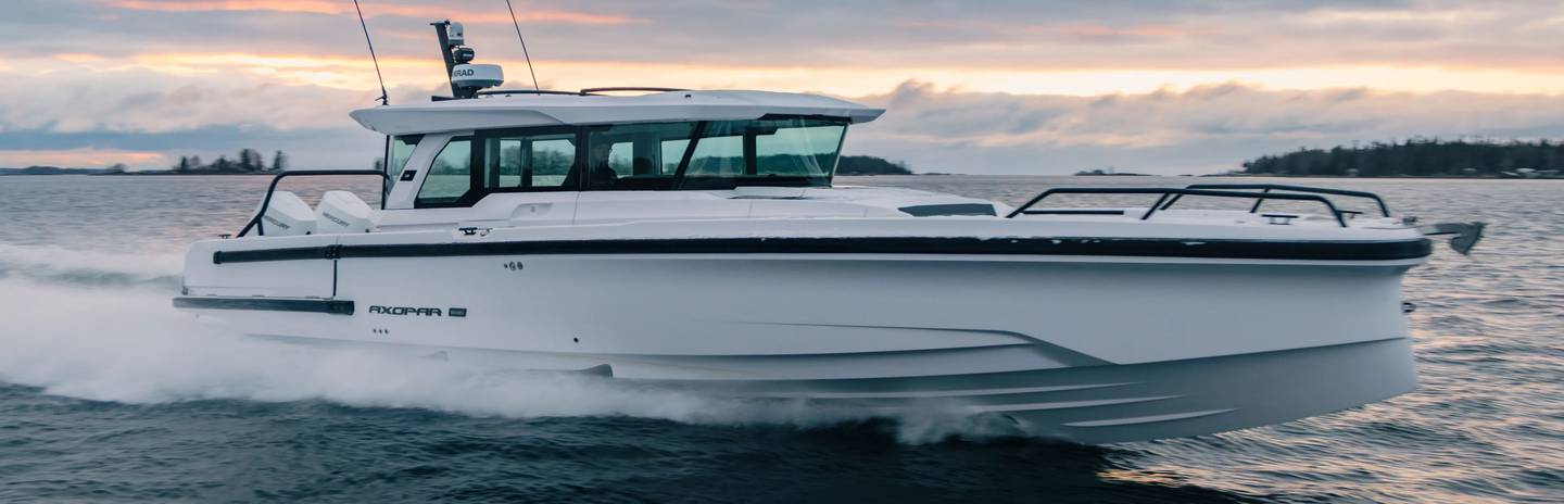 Axopar 38 XC Cross Cabin Boats, Example 1
