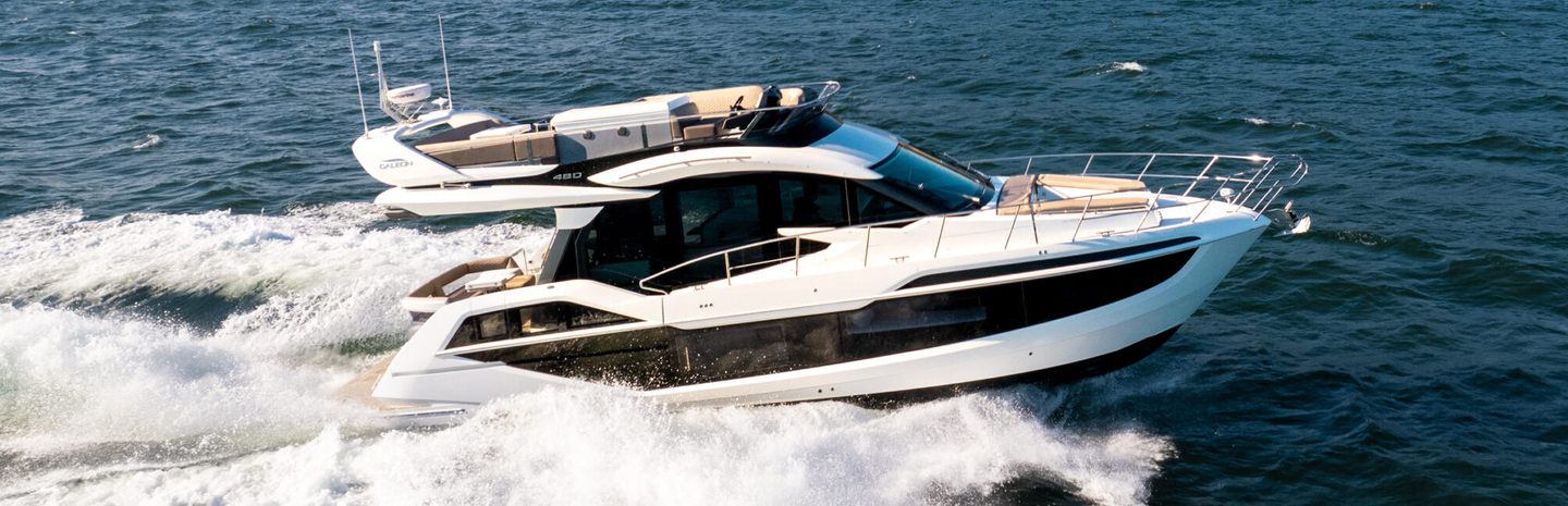 Galeon 480 Fly Boats, Example 1