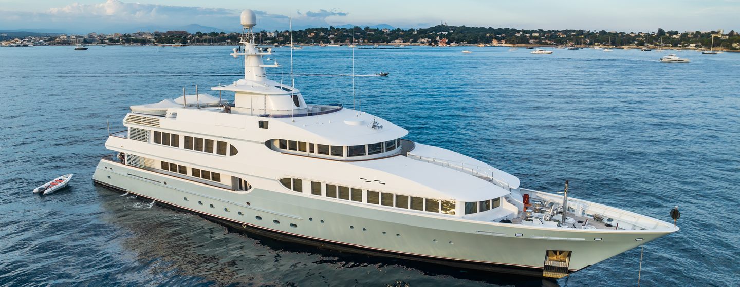 Superyacht Olympus at anchor 
