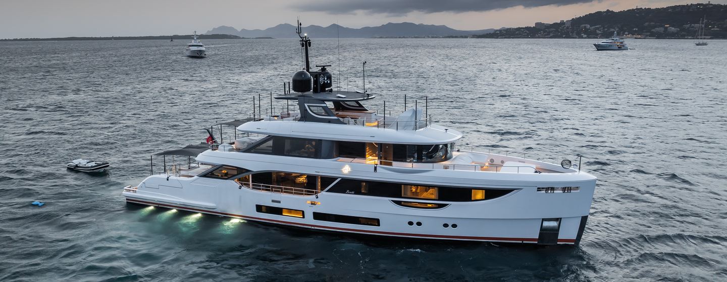 Benetti Oasis 34M on the water at dusk 