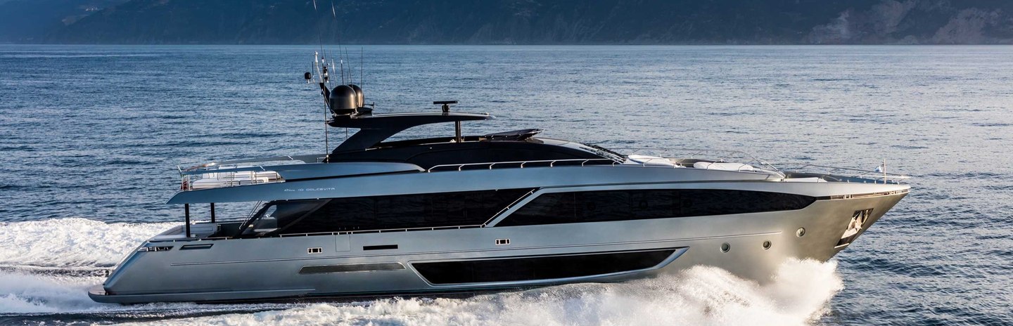 Riva 110' Dolcevita Yachts, Example 1