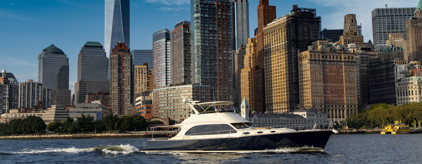 Palm Beach Motor Yachts prepares for the world debut of the Palm Beach 70 photo 1