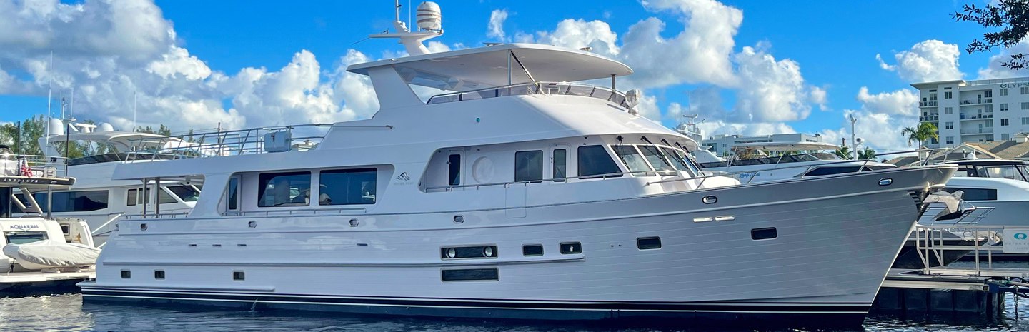 Outer Reef 830 Motoryachts, Example 1