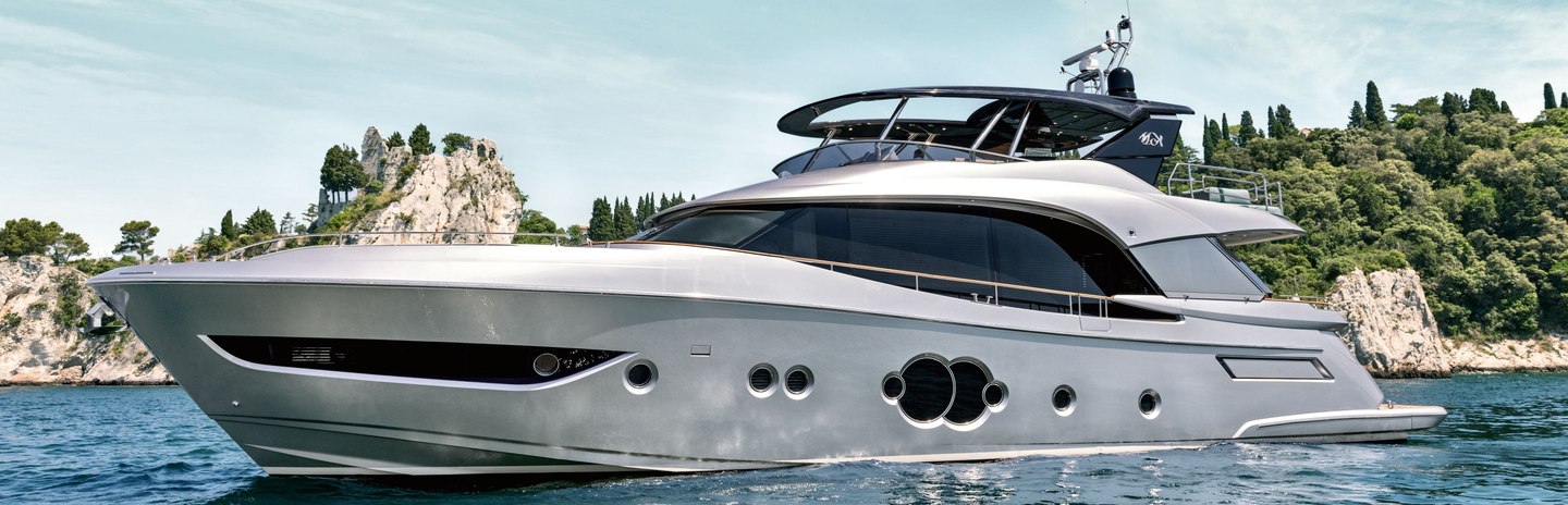 Monte Carlo Yachts MCY 76 Boats, Example 1