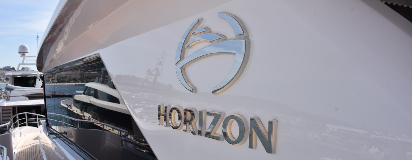 Horizon logo on side of yacht