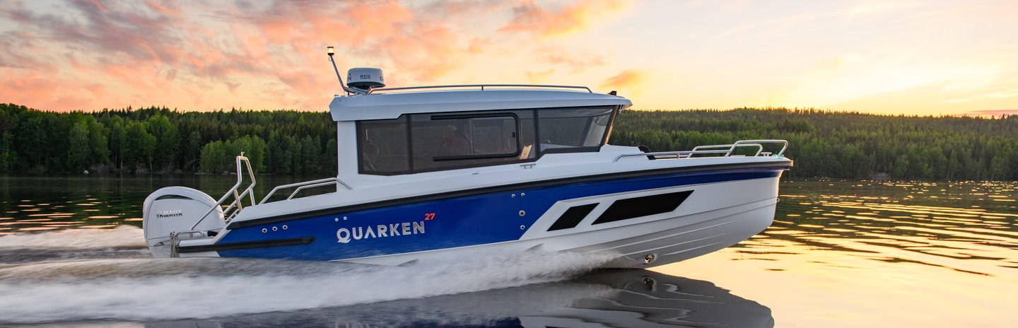 Quarken 27 Cabin Boats, Example 1