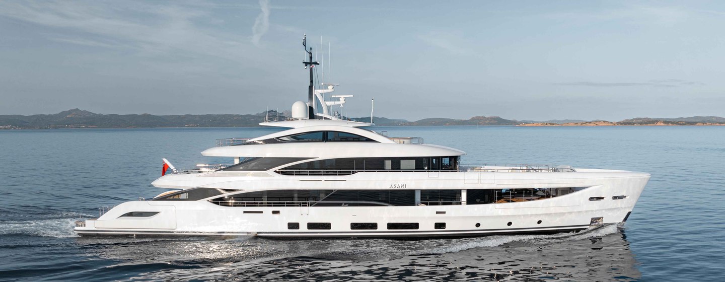 Discover Benetti Superyacht ASANI’s Lavish Onboard Features photo 1