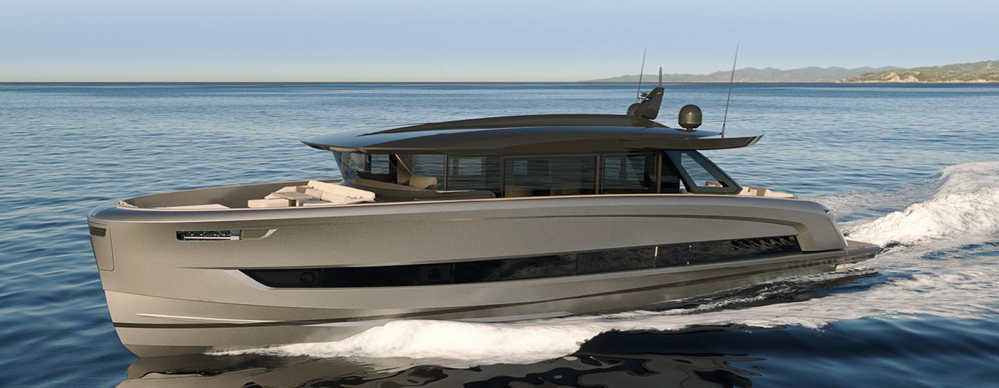 Solaris Power 70 Grand Coupé motor yacht underway side view 