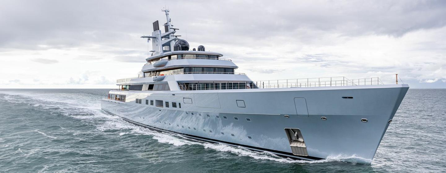 142m Lurssen Superyacht DRAGONFLY: Everything You Need to Know photo 1