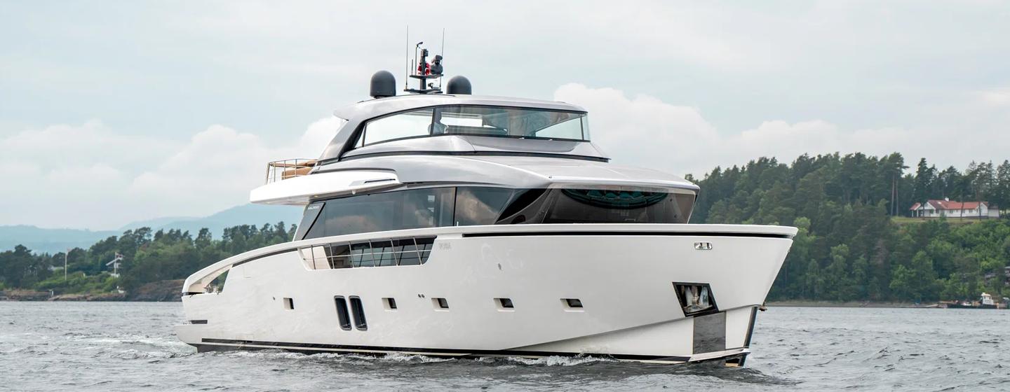 Sanlorenzo motor yacht North at anchor front view 