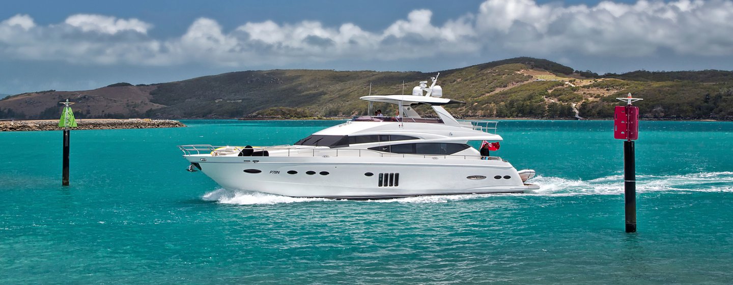 Yacht underway side view 
