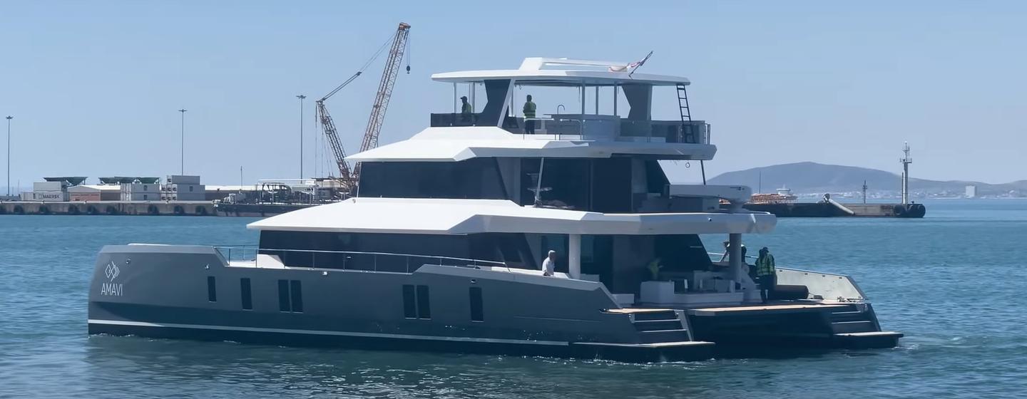 Two Oceans 870 Power Catamaran launched 