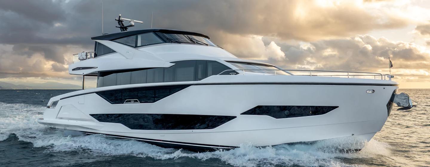 Sunseeker yacht Aurelius underway side view 