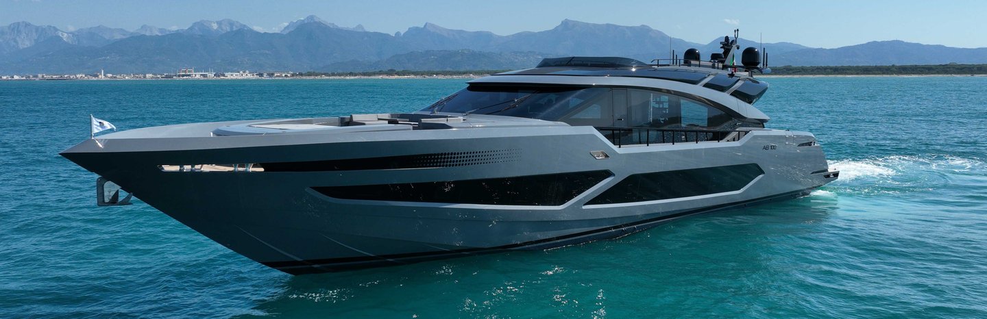 AB 100 Yachts, Example 1
