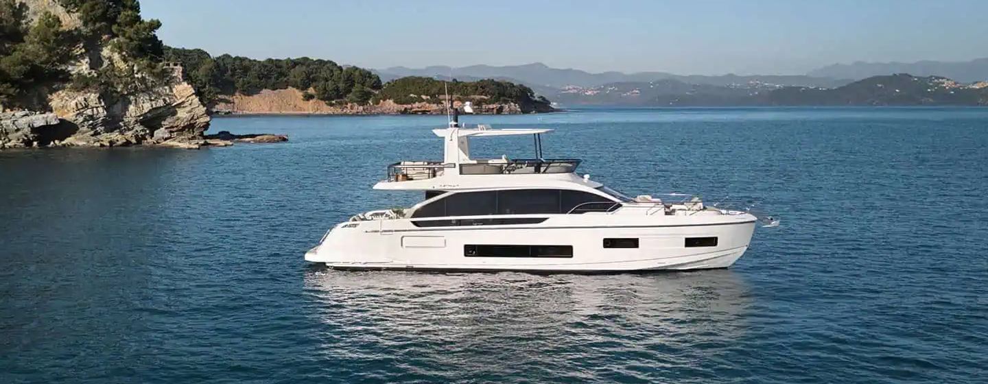 Azimut fly 62