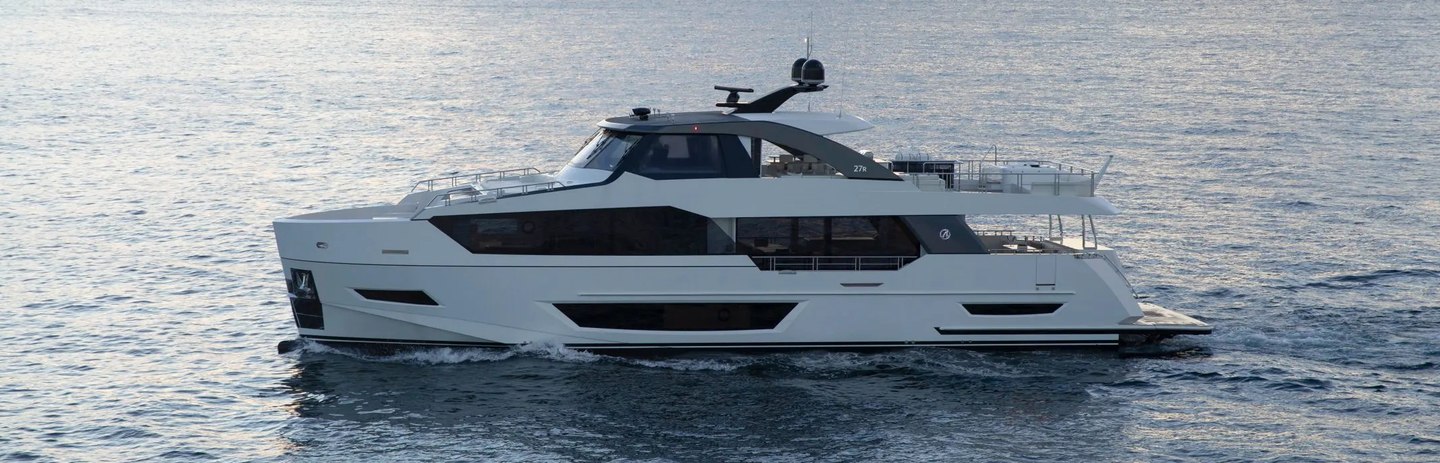 Ocean Alexander 27R NGP Yachts, Example 1