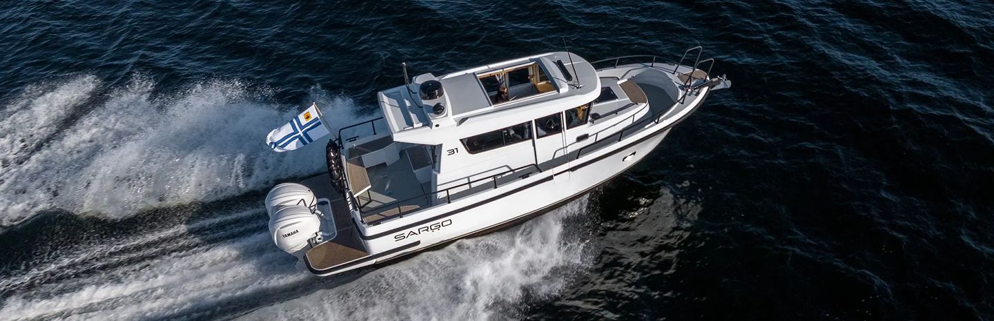Sargo 31 OB Boats, Example 1