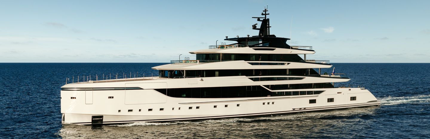 Sanlorenzo 74Steel Yachts, Example 1